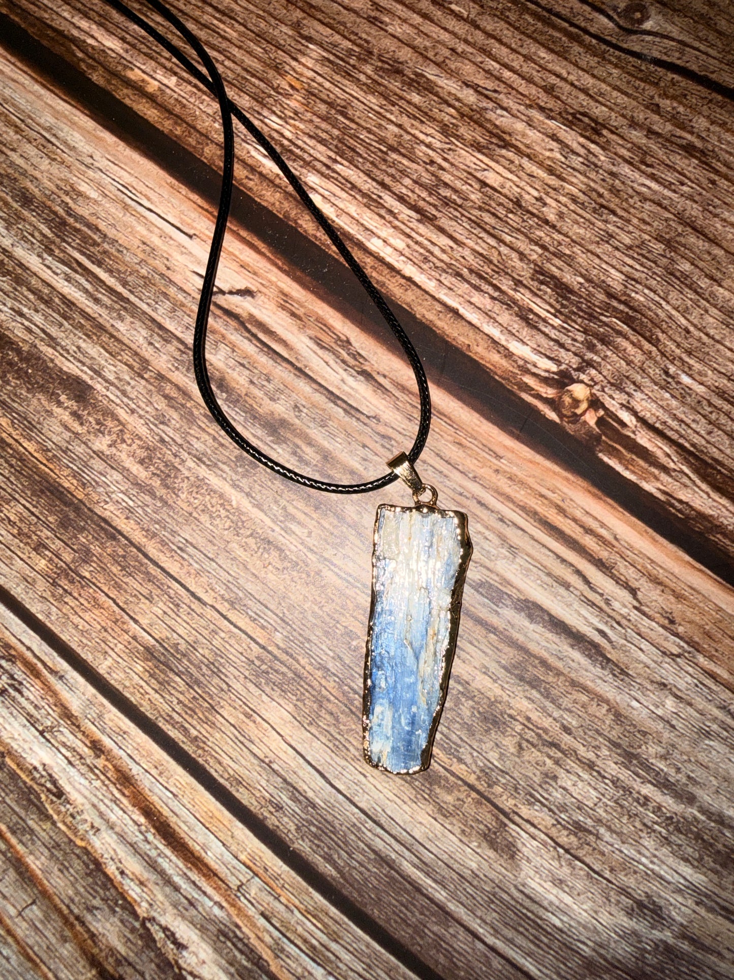 Blue Quartz Clarity & Intuition Necklace