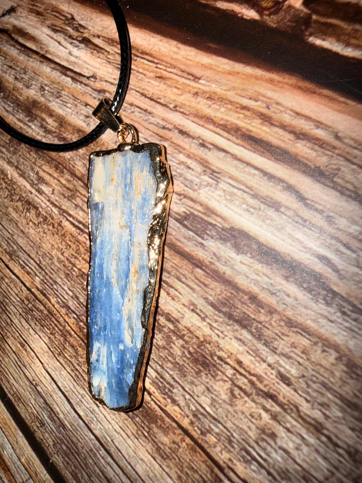 Blue Quartz Clarity & Intuition Necklace