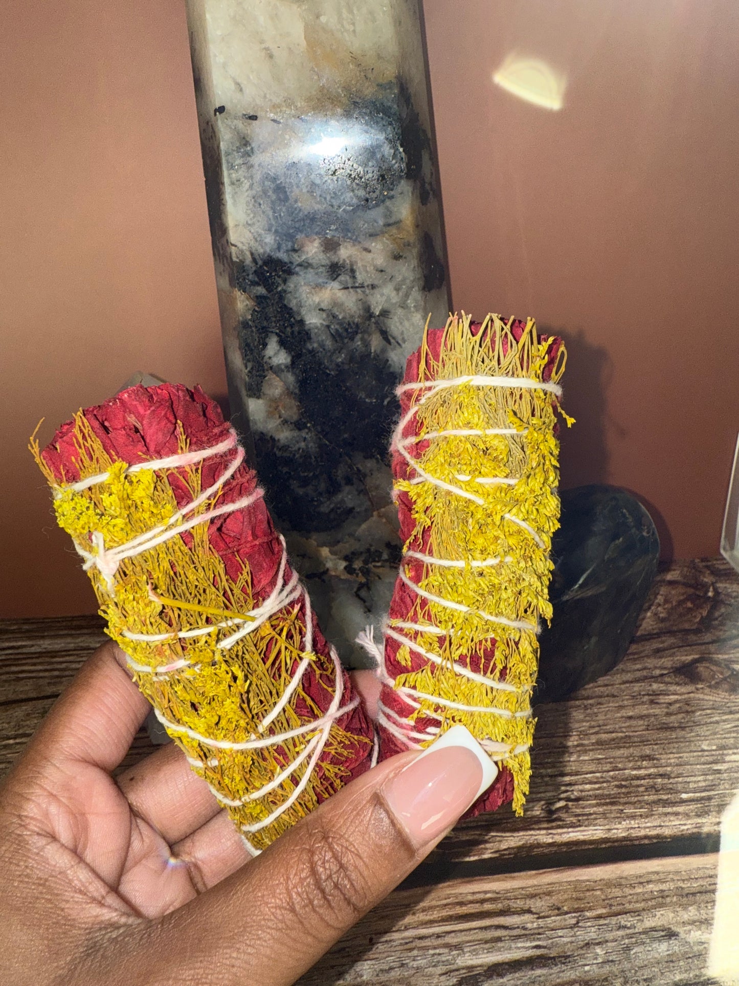 Dragon’s Blood + Wildflower Floral Smudge Stick