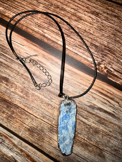Blue Quartz Clarity & Intuition Necklace